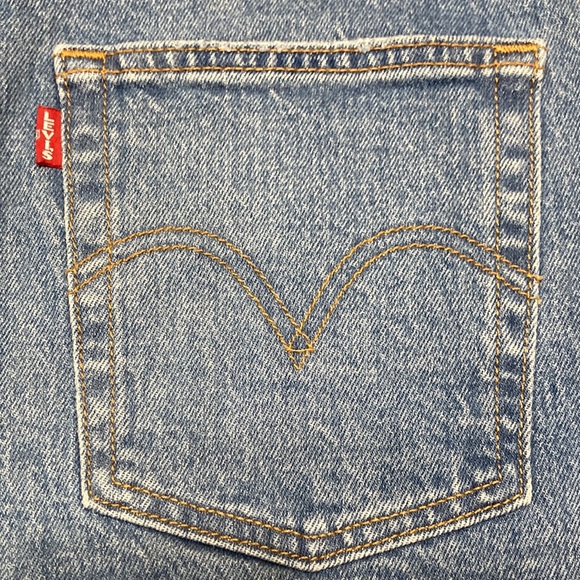 Levi’s Premium Ribcage Denim Short Sz 27 - Picture 8 of 10